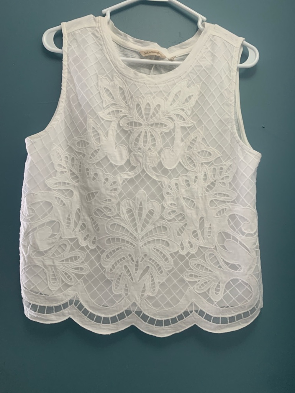 Soft Surroundings White Embroidered Sleeveless Tank